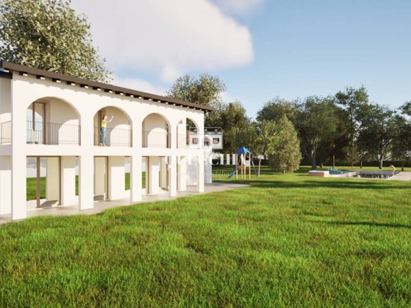 casa indipendente in vendita a Lazise in zona Pacengo