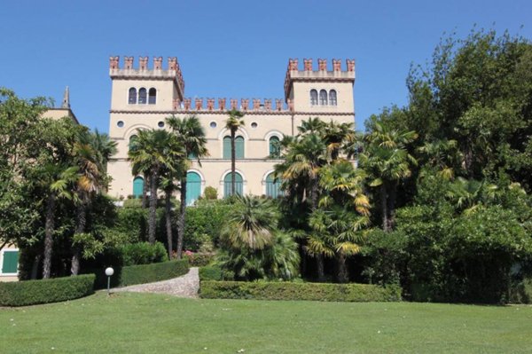 appartamento in vendita a Lazise