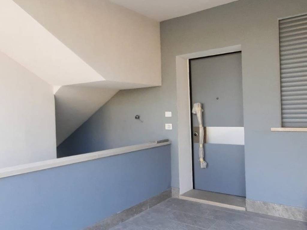 appartamento in vendita a Lazise in zona Colà