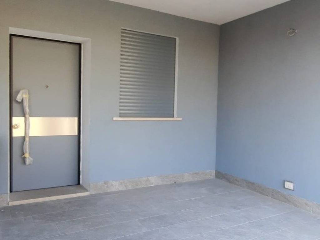 appartamento in vendita a Lazise in zona Colà