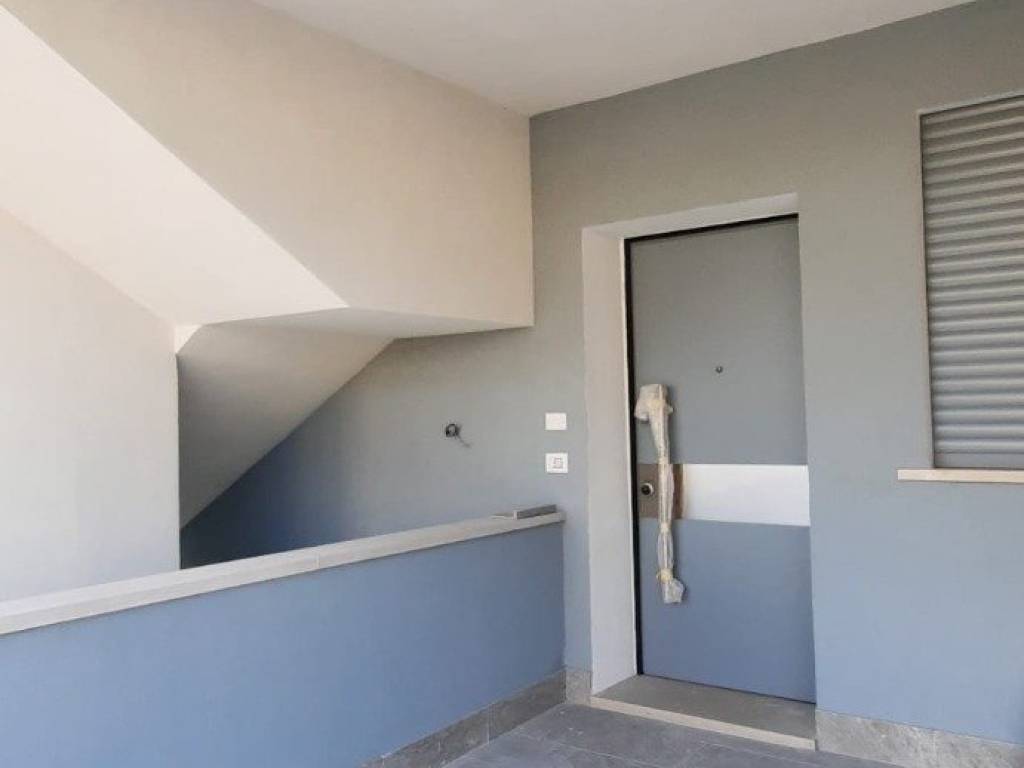 appartamento in vendita a Lazise in zona Colà