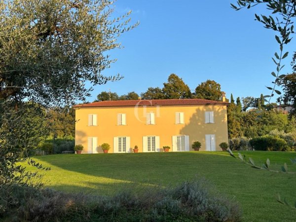 casa indipendente in vendita a Lazise