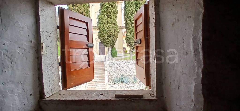 casa indipendente in vendita a Lazise