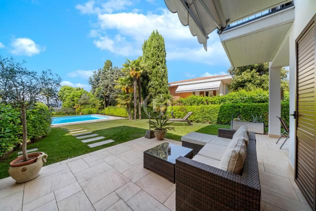 casa indipendente in vendita a Lazise
