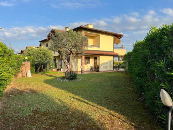 casa indipendente in vendita a Lazise