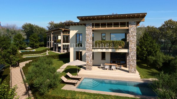 casa indipendente in vendita a Lazise