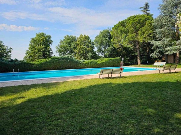 appartamento in vendita a Lazise in zona Colà