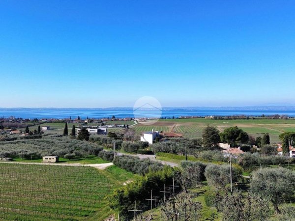 casa indipendente in vendita a Lazise