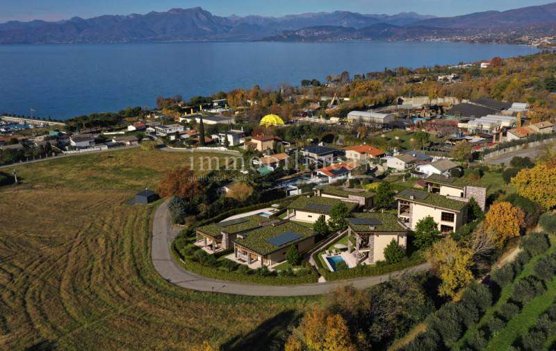 casa indipendente in vendita a Lazise