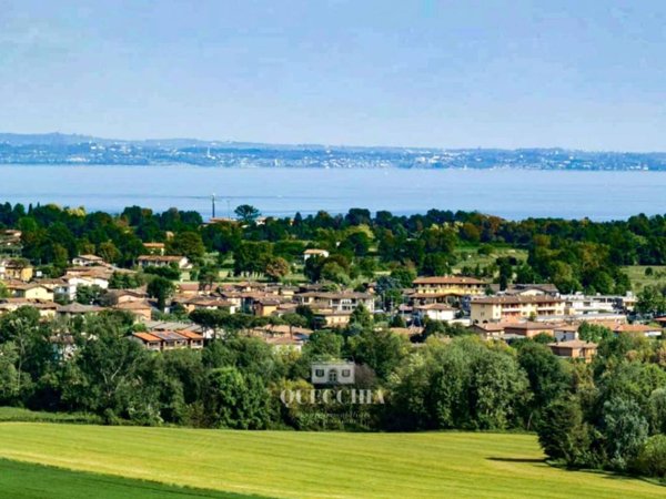villa in vendita a Lazise
