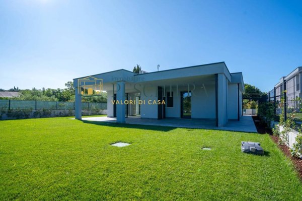 casa indipendente in vendita a Lazise