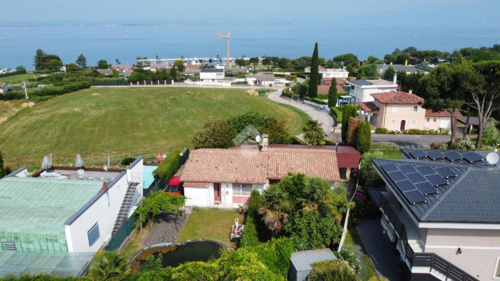 casa indipendente in vendita a Lazise