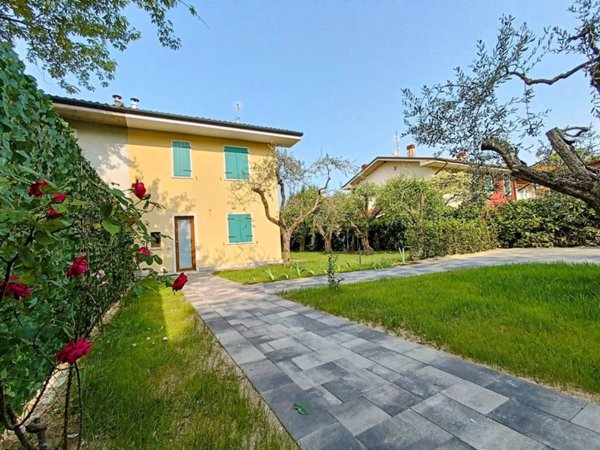 casa indipendente in vendita a Lazise