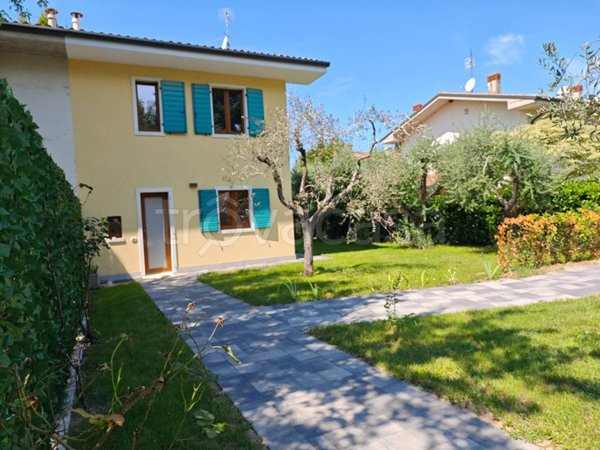 casa indipendente in vendita a Lazise