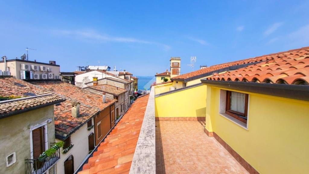 appartamento in vendita a Lazise