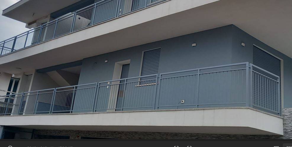 appartamento in vendita a Lazise in zona Colà