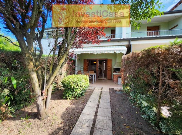 appartamento in vendita a Lazise in zona Colà