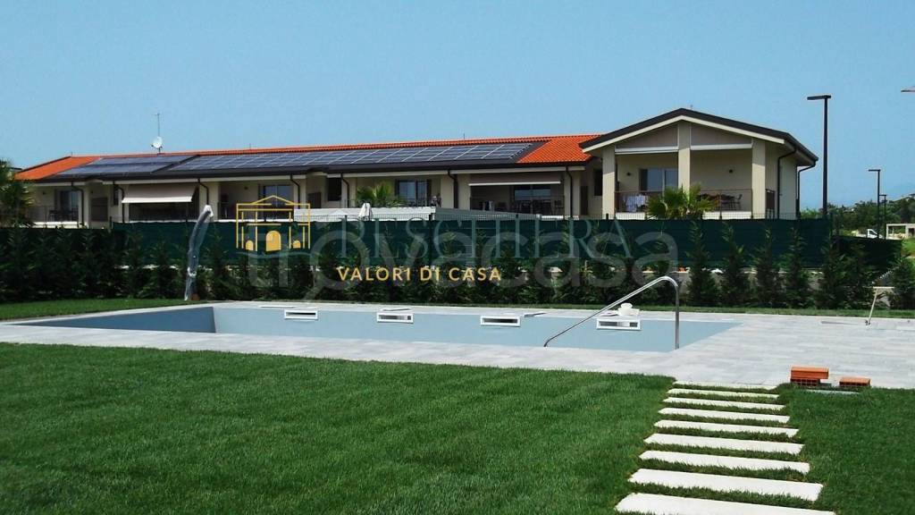 appartamento in vendita a Lazise