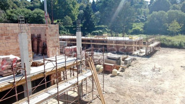 appartamento in vendita a Lazise in zona Colà