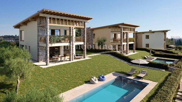 casa indipendente in vendita a Lazise