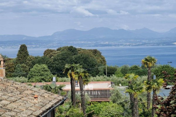 casa indipendente in vendita a Lazise