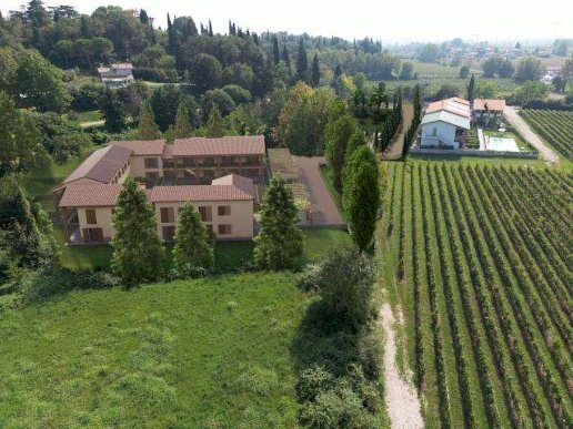 appartamento in vendita a Lazise in zona Pacengo