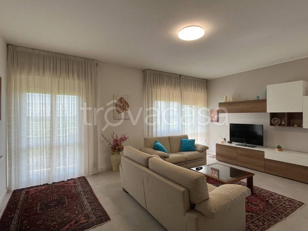 appartamento in vendita a Lazise in zona Colà