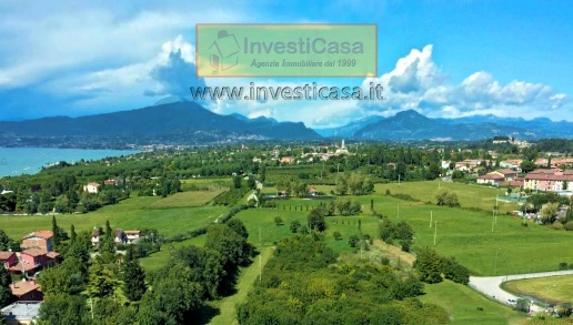 casa indipendente in vendita a Lazise in zona Pacengo