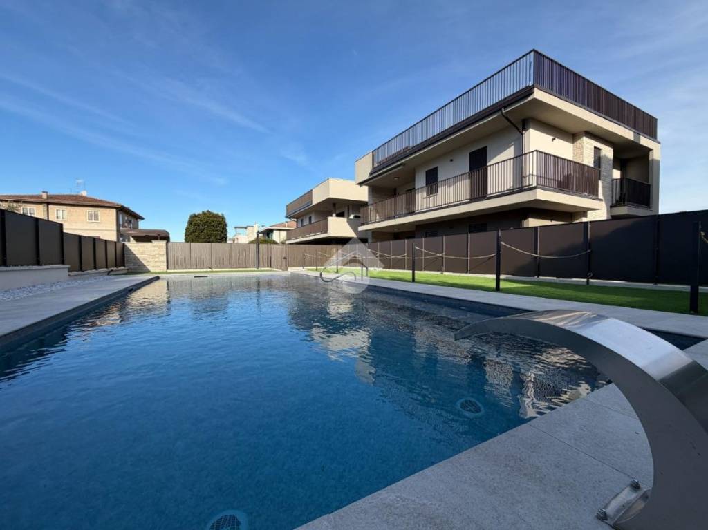 appartamento in vendita a Lazise