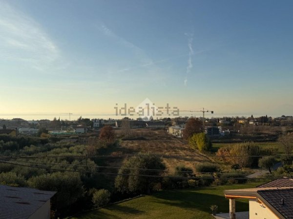 casale in vendita a Lazise
