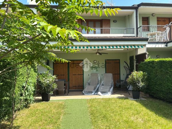 appartamento in vendita a Lazise in zona Colà