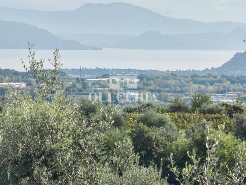 casa indipendente in vendita a Lazise