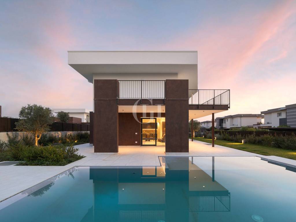 casa indipendente in vendita a Lazise