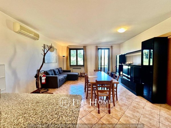 appartamento in vendita a Lazise in zona Colà