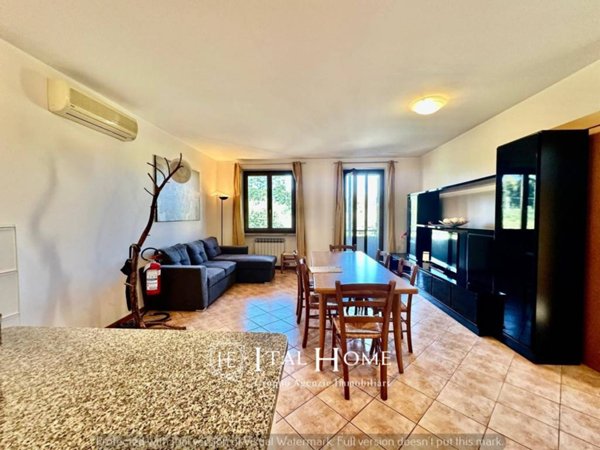 appartamento in vendita a Lazise in zona Colà