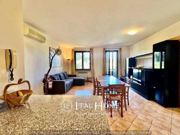 appartamento in vendita a Lazise in zona Colà