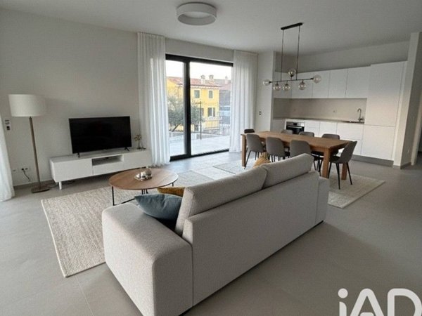 casa indipendente in vendita a Lazise