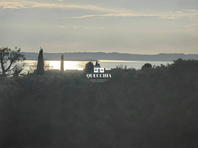 terreno edificabile in vendita a Lazise