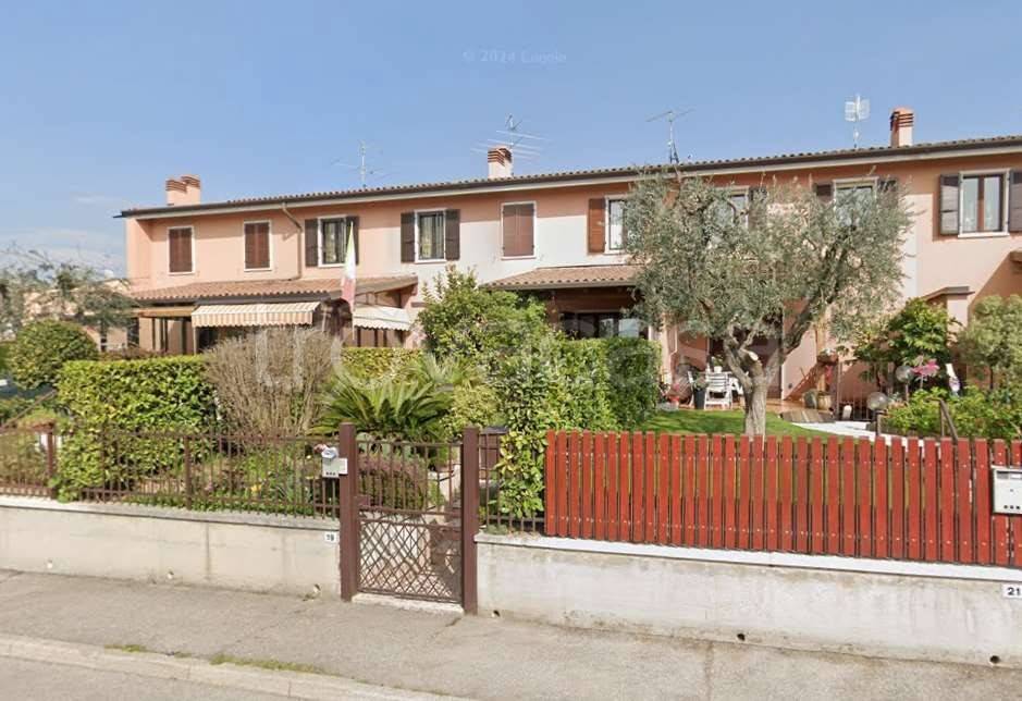 casa indipendente in vendita a Lazise