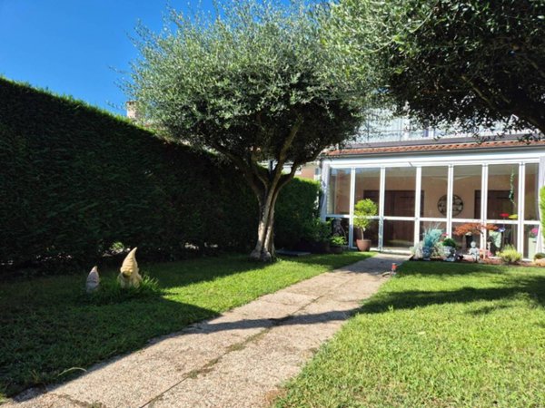 appartamento in vendita a Lazise