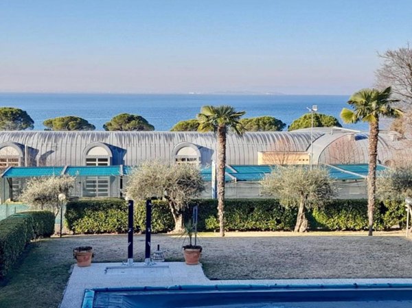 casa indipendente in vendita a Lazise