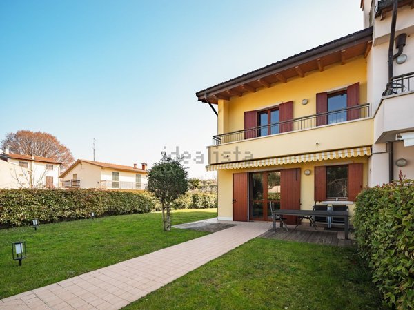 casa indipendente in vendita a Lazise