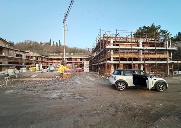 appartamento in vendita a Lazise in zona Colà