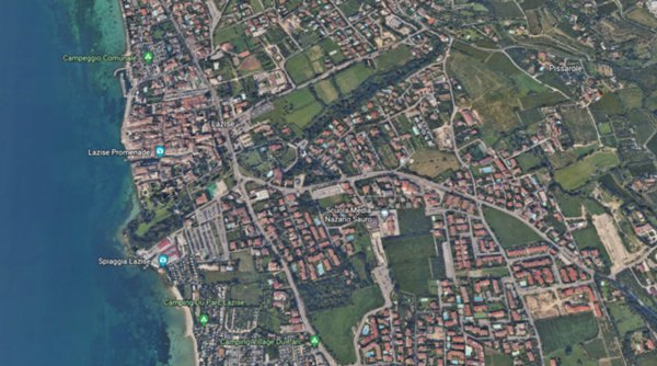 casa indipendente in vendita a Lazise