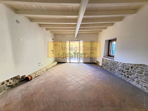 casa indipendente in vendita a Lazise