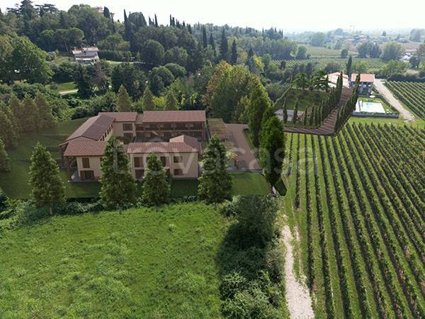appartamento in vendita a Lazise in zona Colà