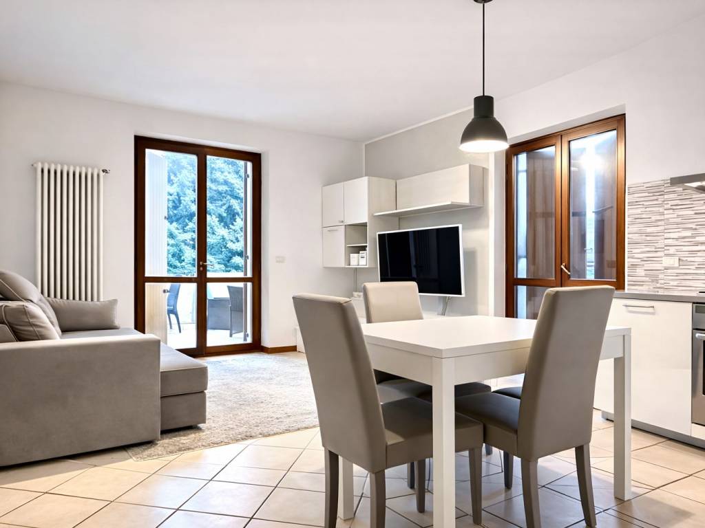 appartamento in vendita a Lazise in zona Colà