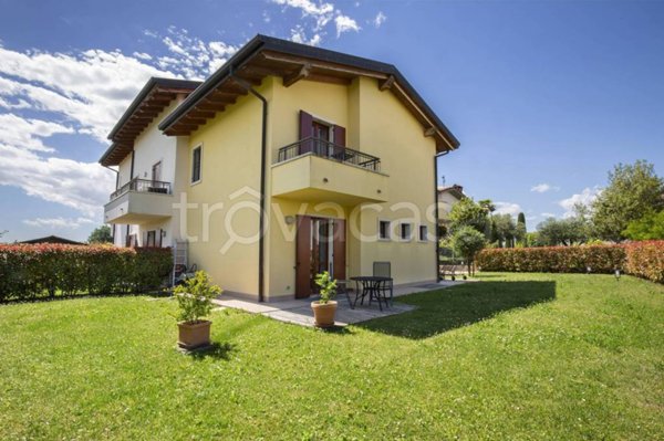 casa indipendente in vendita a Lazise