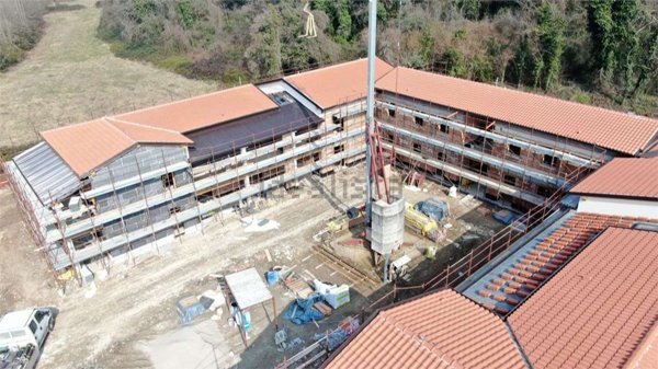 appartamento in vendita a Lazise in zona Colà