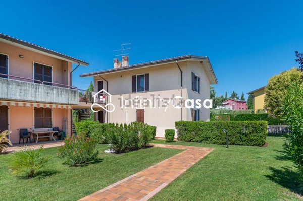 appartamento in vendita a Lazise in zona Colà